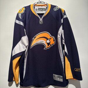 Vintage Reebok NHL Men's Small Buffalo Sabres Hockey Players Jersey
